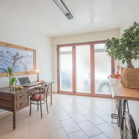 La Nuvola Sui Pedali Apartment *